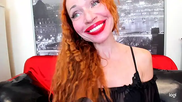 softlysoftlyasbeauty live cam on StripChat