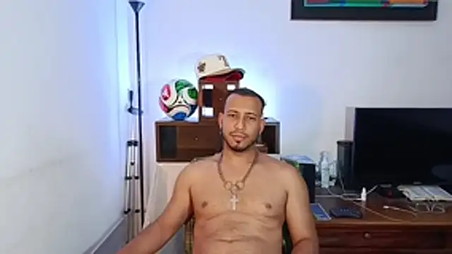 MatBrussel live cam on StripChat
