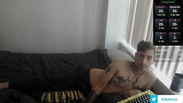 BobbyBelmont13 live cam on StripChat