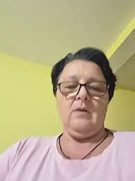 Diana_Diafan live cam on StripChat