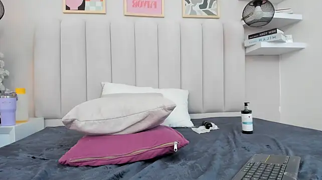 megan__hart_ (F young) - creampie wiht domi control 10m 🍆🥵