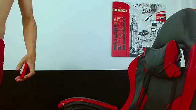 Cumandres18 live sex cam