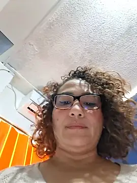 juliramirez (F milf) - Let's make my pussy wet and creamy