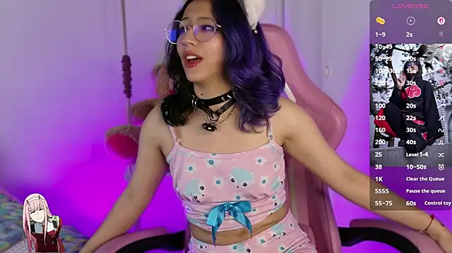 mitsuri_nyx live cam on StripChat
