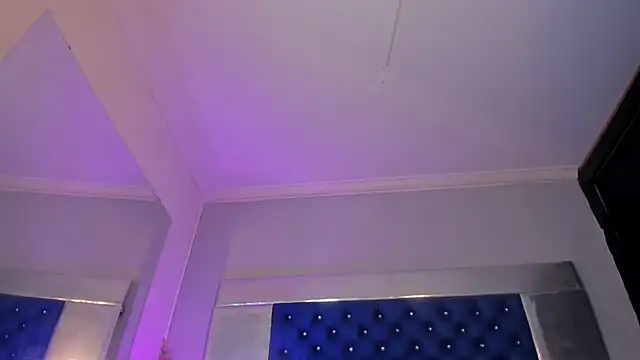 ciara_hotts's live room