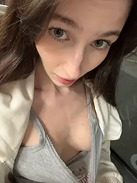 -missbehaving- (F young) - panties on side and pinch clit