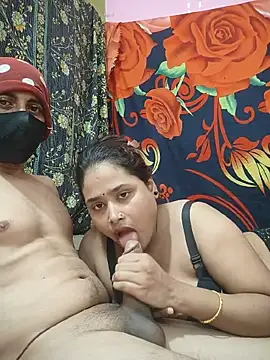 seducing_couple stripchat