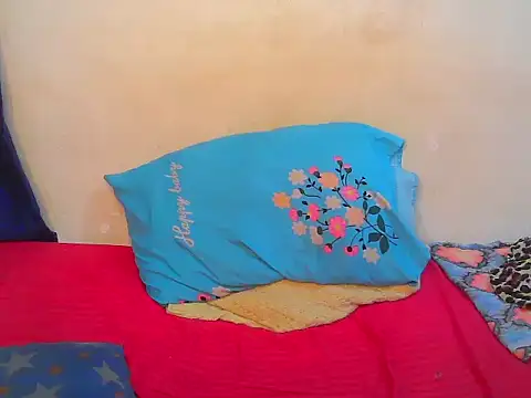 Slim_doli live cam on StripChat