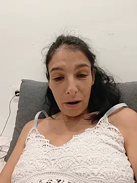 Sposini69 live cam on StripChat