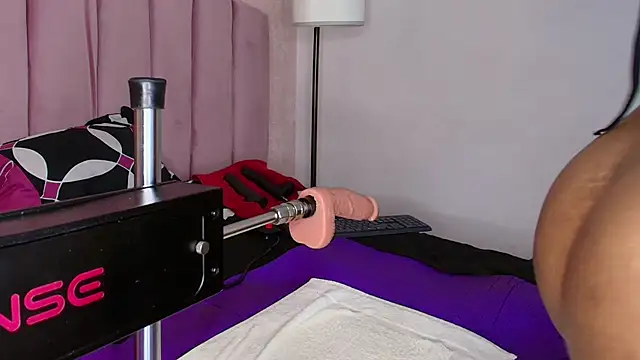 hallybans (F young) - Make me squirt so bad😈