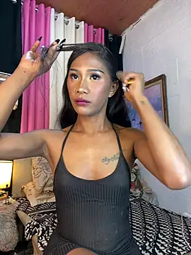 tarah_victoria_collins (T teen) - I WANT TO FEEL YOUR LOVE AND SUPPORT