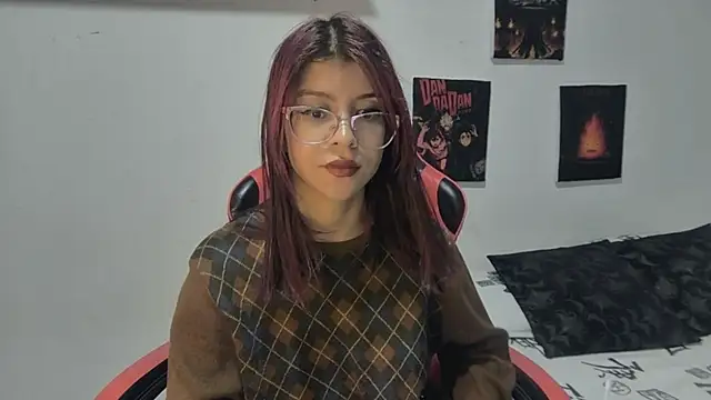 Sarah_Smitt_ live cam on StripChat