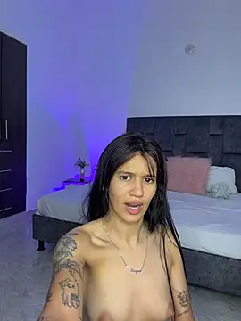AmberMuse_ live cam on StripChat