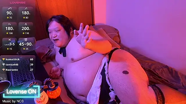 ChubbyBEAR039 momentopname van live room op Stripchat