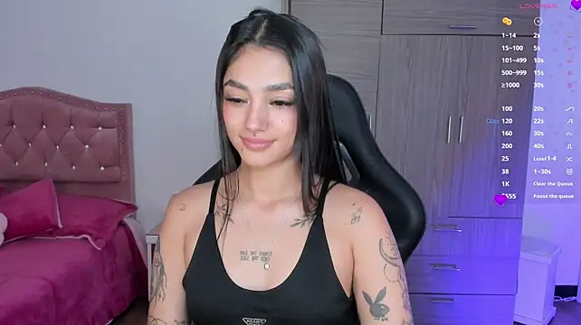 Lizzie_corner_v live cam on StripChat
