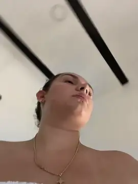 Eva_stark10 live cam on StripChat