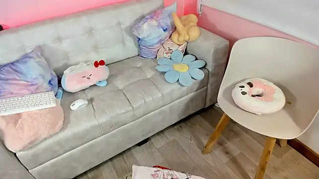 tinysara