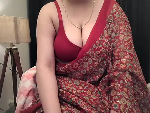 mehak_lux (F young) - Booty Oiling ✨