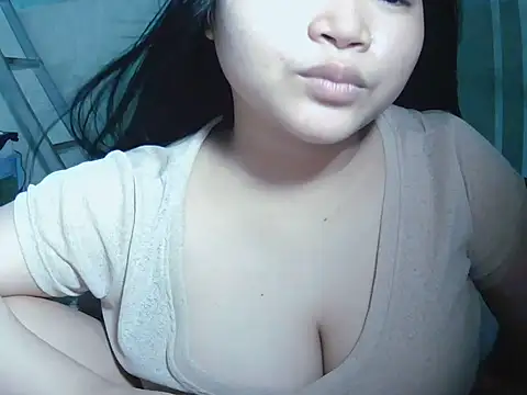 Lily3322 live cam on StripChat