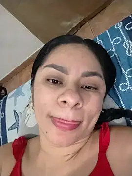 luna_pinky