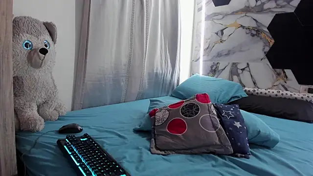 Goldendesirexx__