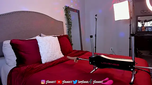 yiauana live cam
