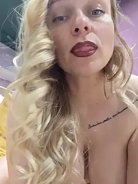 Bondgirl_013 live cam