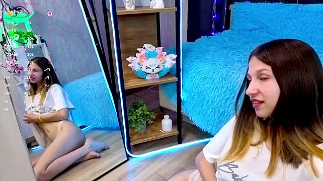 ChristiaHorde live cam on StripChat