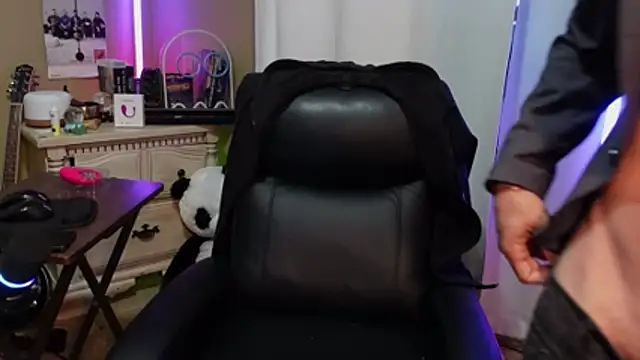 Ghost11_11 live cam on StripChat