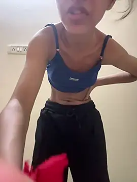 Alisha_Queen55