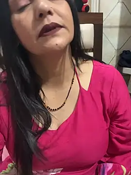 Anshika_Arya live cam on StripChat