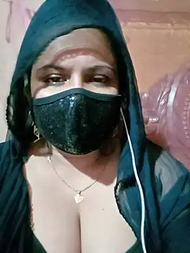 Nila-21 live cam on StripChat