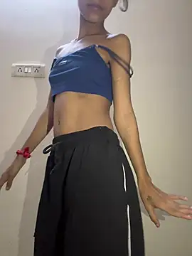 Alisha_Queen55