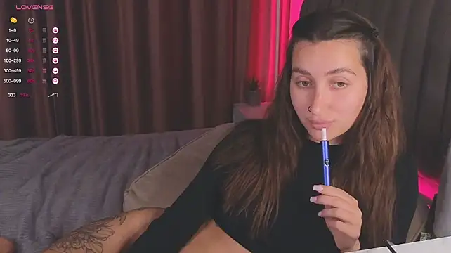 KikkyMi live cam on StripChat
