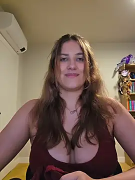 MiaRides19 live cam on StripChat