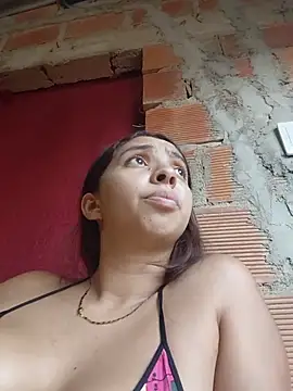 aziel_ardiente live cam on StripChat