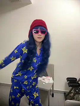 Rocket-Girl live cam on StripChat