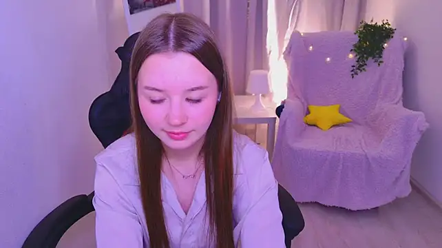 RileyBloomss live cam on StripChat