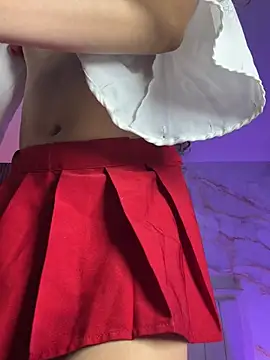 pinky_peach live cam on StripChat