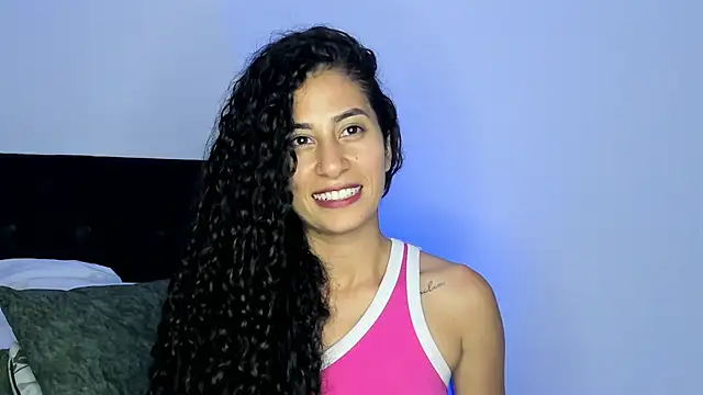fernanda317 live cam on StripChat