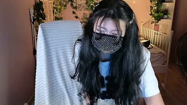 MeganSpicy live cam on StripChat