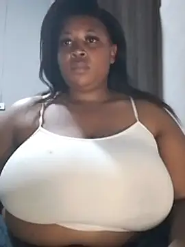 Sexy-queen99xx live cam on StripChat