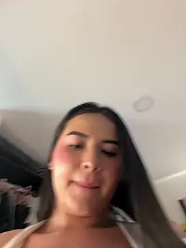 Jenn_Layton live cam on StripChat