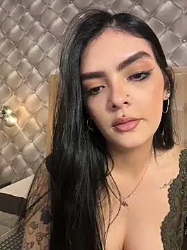 AliceRitter live cam on StripChat