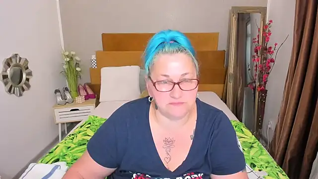 Sugarmommy_69X live cam on StripChat