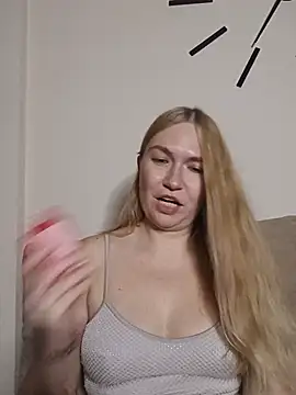 KisaVixen live cam on StripChat