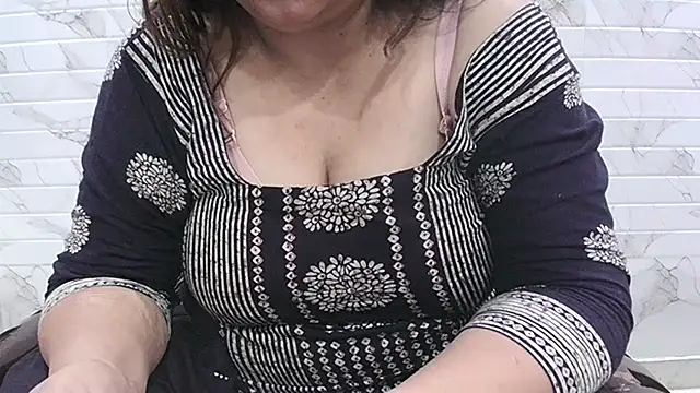 CUTE_SONA143 live cam on StripChat