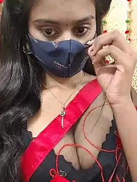 Aanya_hotty