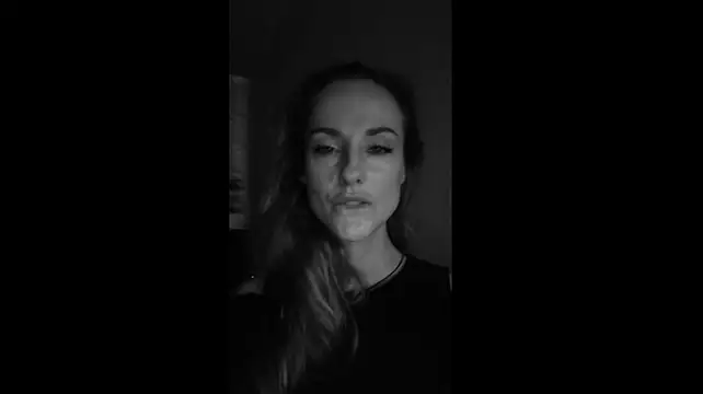 SuchArt_ live cam on StripChat