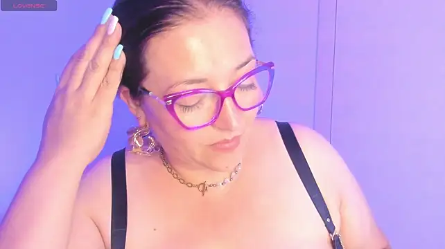 Naty_Mature_